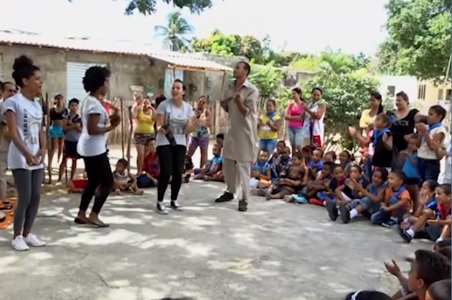 Cruzada Teatral Guantánamo-Baracoa llega al lomerío de Yateras